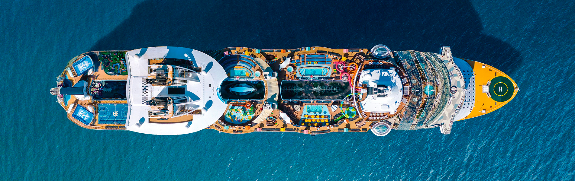 Foto aérea do Oasis of the Seas visto de cima
